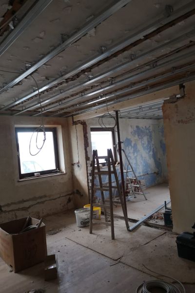 Matthias Brummer Altbau-Komplettsanierung – Zustand vor der Sanierung, Bild 13 – Innenausbau Landshut