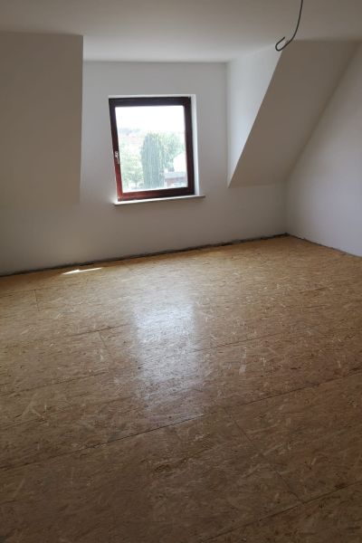 Matthias Brummer Dachausbau zum Wohnraum – Fertiggestelltes Ergebnis, Bild 1 – Haussanierung Region Landshut