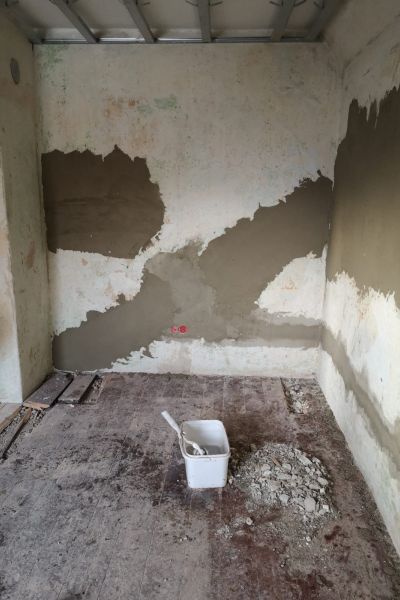 Matthias Brummer Altbau-Komplettsanierung – Zustand vor der Sanierung, Bild 8 – Innenausbau Landshut