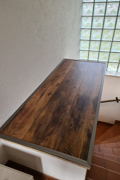 Matthias Brummer Treppenpodest-Verkleidung – Fertiggestelltes Ergebnis, Bild 1 – Haussanierung Region Landshut